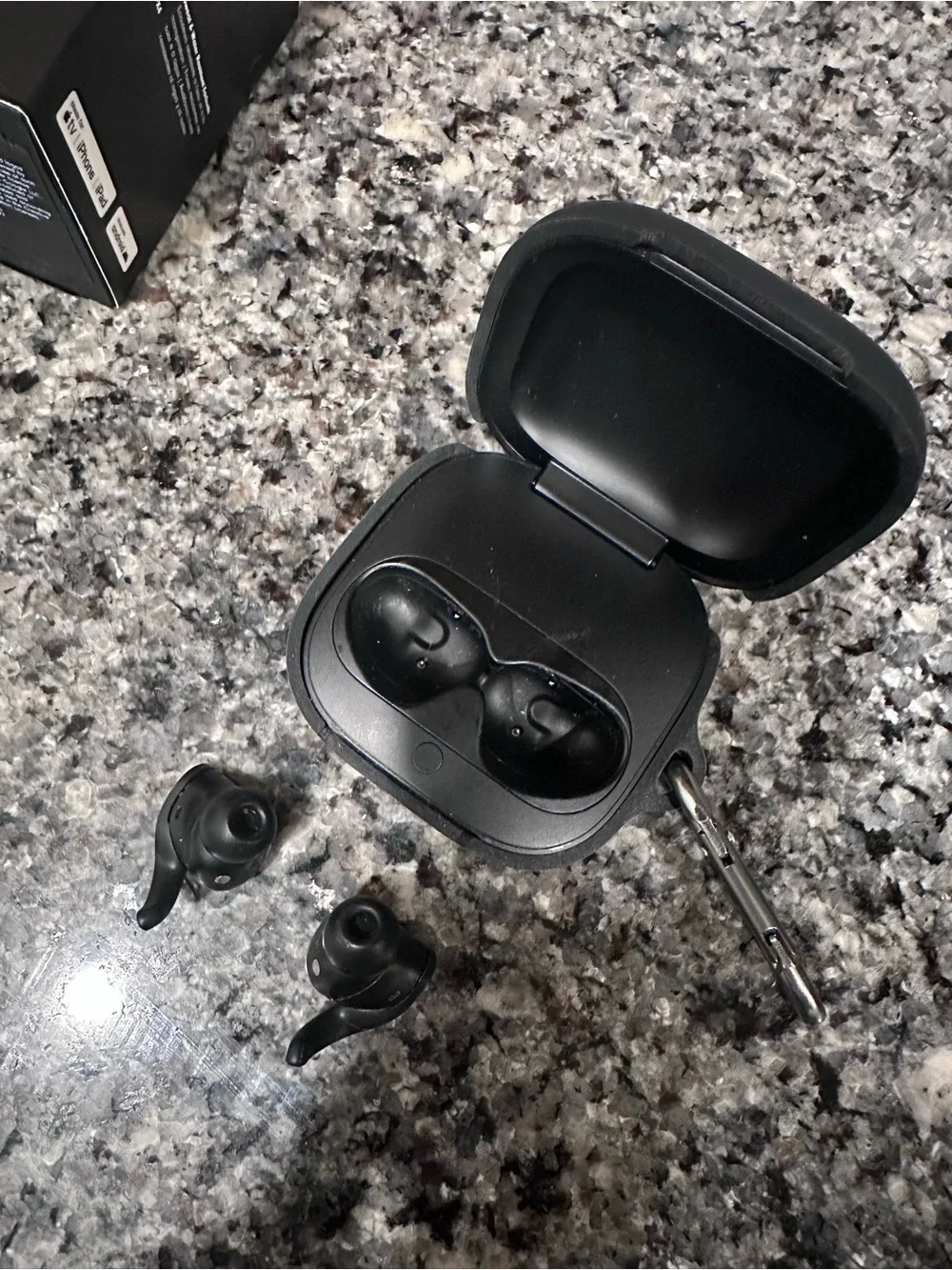 Beats by Dre Beats Fit Pro In Ear Headphones Noise Cancelling w/case & box